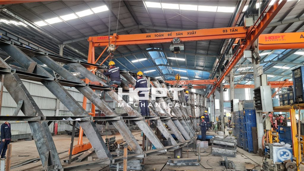 Các chi tiết của công trình đã và đang sẵn sàng được đưa ra công trường.