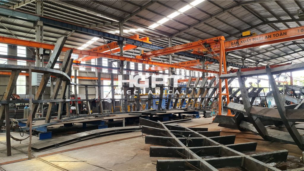 Cánh diều sắp được bay cao giữa lòng thành phố Đà Nẵng.